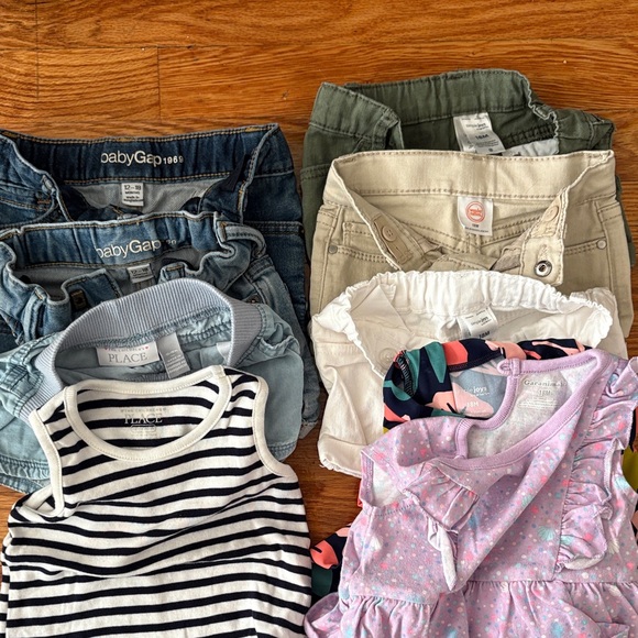 Girl Spring/Summer bundle, 12-18m - Picture 2 of 3